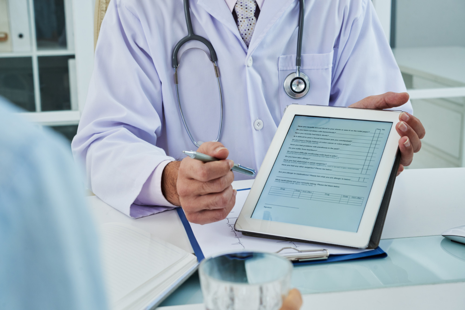 Tributação para clínicas médicas em Belém: como escolher o regime certo e evitar multas